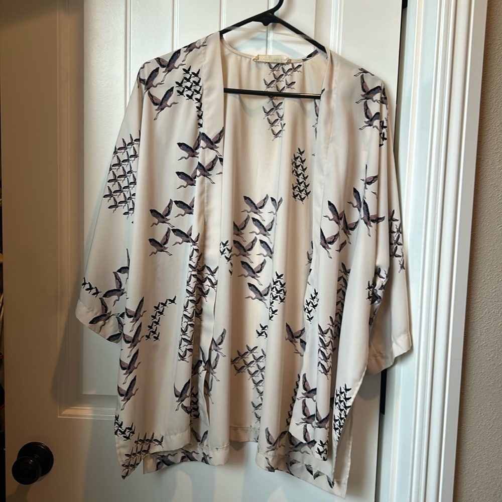 Light kimono coverup